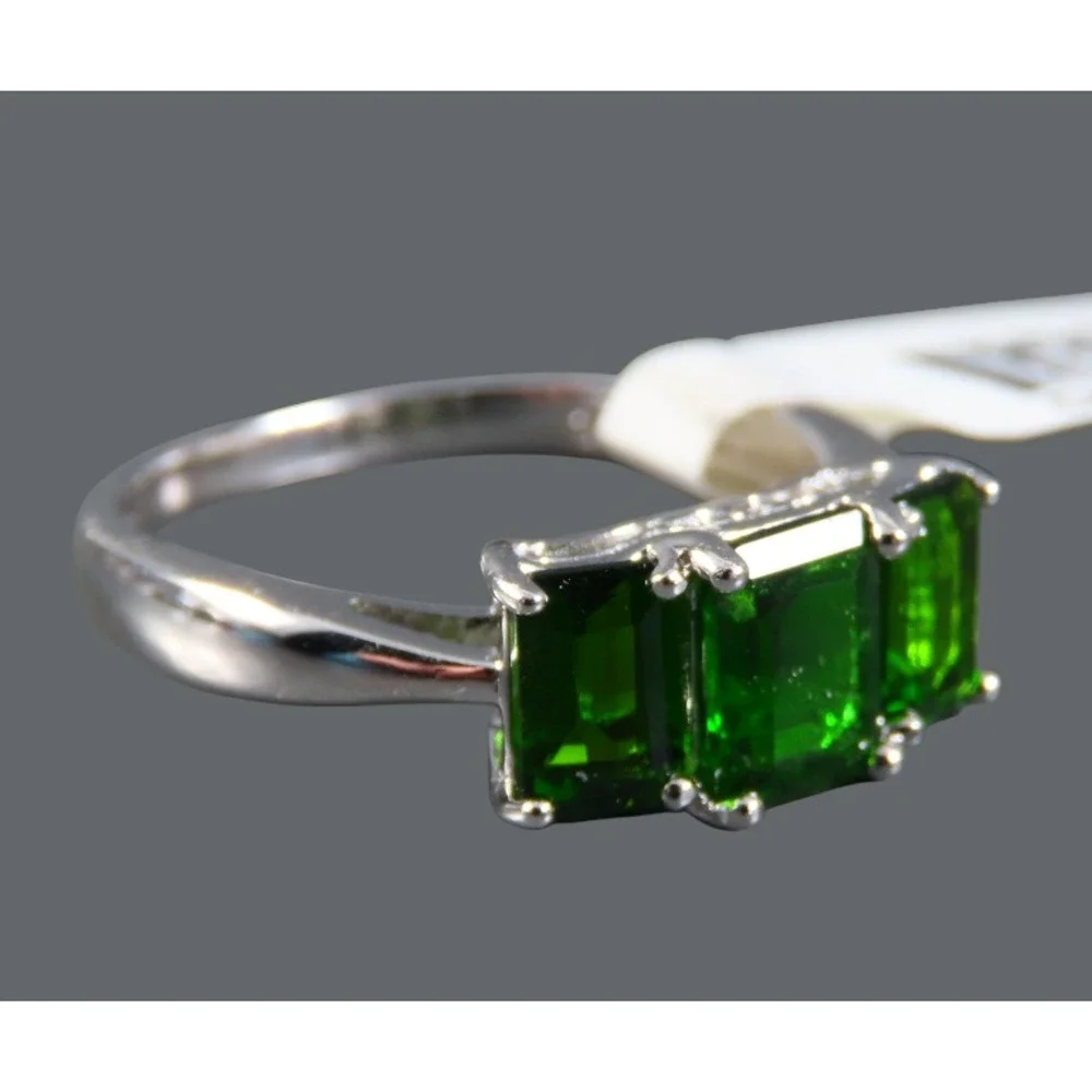 New BBJ STERLING SILVER RING Emerald Cut GREEN CHROME DIOPSIDE 3-Three-Stone 8